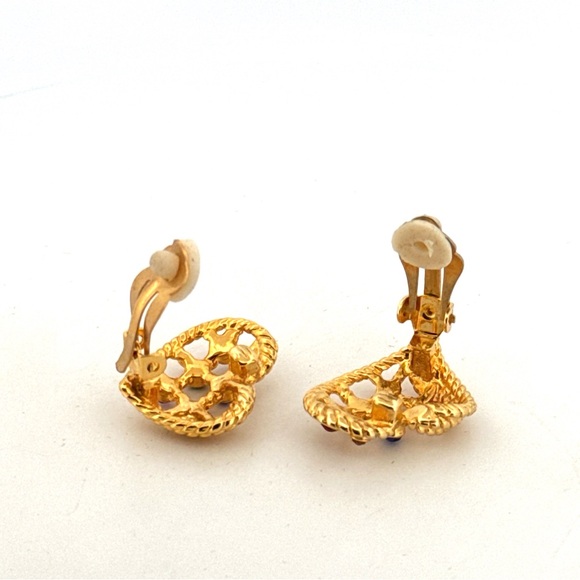 Vintage multicolor crystal gold tone clip on earrings - Picture 4 of 9